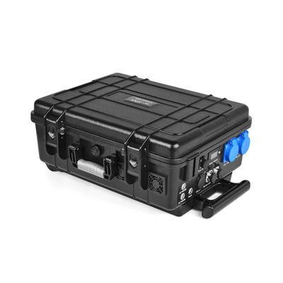 Aufladen des tragbaren Lithium-Kraftwerks mit Lifepo4-Batterie 110 V 220 V 2500 W